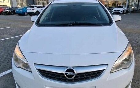 Opel Astra J, 2011 год, 620 000 рублей, 7 фотография
