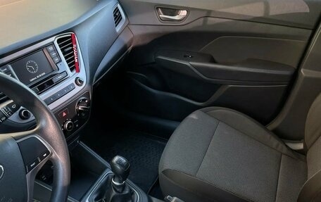 Hyundai Solaris II рестайлинг, 2019 год, 1 130 000 рублей, 11 фотография