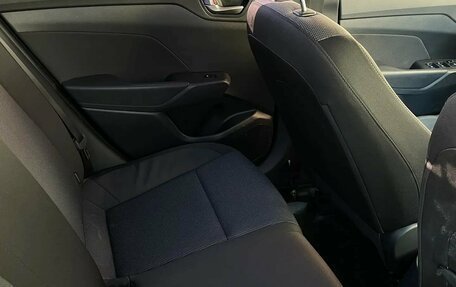 Hyundai Solaris II рестайлинг, 2019 год, 1 130 000 рублей, 14 фотография