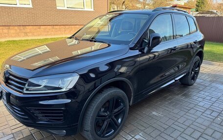 Volkswagen Touareg III, 2018 год, 4 000 000 рублей, 10 фотография