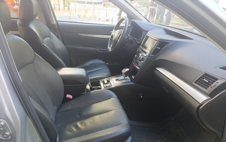 Subaru Outback IV рестайлинг, 2014 год, 1 700 000 рублей, 8 фотография