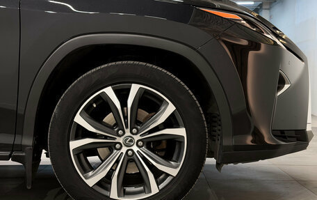 Lexus RX IV рестайлинг, 2018 год, 4 000 000 рублей, 24 фотография