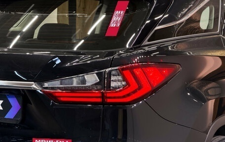 Lexus RX IV рестайлинг, 2018 год, 4 000 000 рублей, 21 фотография