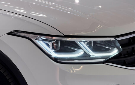 Volkswagen Tiguan II, 2021 год, 2 900 000 рублей, 23 фотография