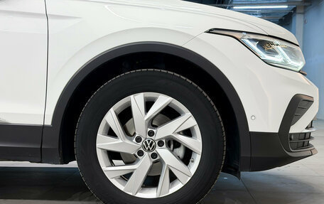 Volkswagen Tiguan II, 2021 год, 2 900 000 рублей, 25 фотография