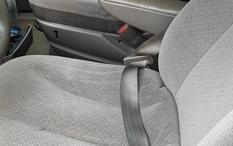 Chrysler Voyager IV, 2003 год, 412 345 рублей, 4 фотография