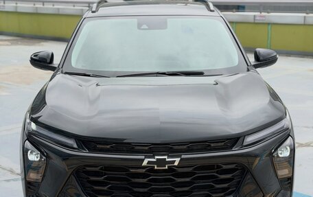 Chevrolet Trax, 2023 год, 1 780 000 рублей, 2 фотография