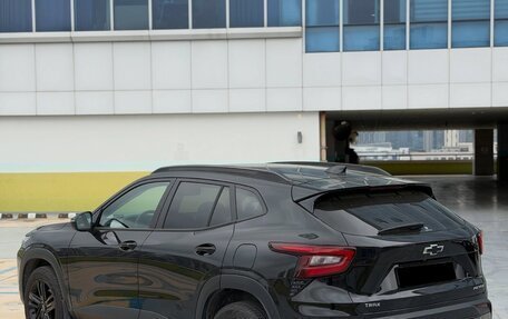 Chevrolet Trax, 2023 год, 1 780 000 рублей, 6 фотография
