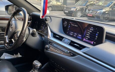 Lexus ES VII, 2019 год, 3 200 000 рублей, 6 фотография