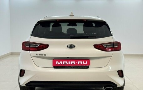 KIA cee'd III, 2018 год, 1 740 000 рублей, 3 фотография