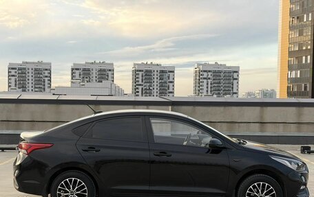 Hyundai Solaris II рестайлинг, 2017 год, 1 070 000 рублей, 6 фотография