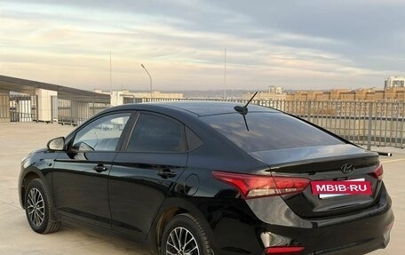 Hyundai Solaris II рестайлинг, 2017 год, 1 070 000 рублей, 3 фотография