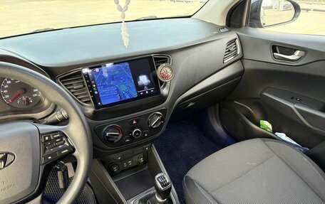 Hyundai Solaris II рестайлинг, 2017 год, 1 070 000 рублей, 22 фотография