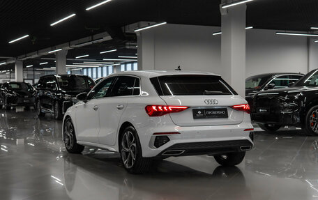Audi A3, 2021 год, 2 810 000 рублей, 4 фотография