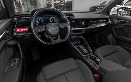 Audi A3, 2021 год, 2 810 000 рублей, 7 фотография
