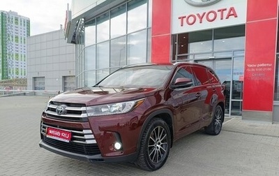 Toyota Highlander III, 2019 год, 4 028 000 рублей, 1 фотография