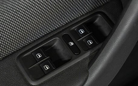 Skoda Yeti I рестайлинг, 2013 год, 1 199 000 рублей, 12 фотография
