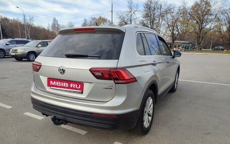 Volkswagen Tiguan II, 2017 год, 2 450 000 рублей, 4 фотография