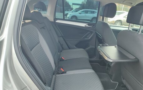 Volkswagen Tiguan II, 2017 год, 2 450 000 рублей, 12 фотография