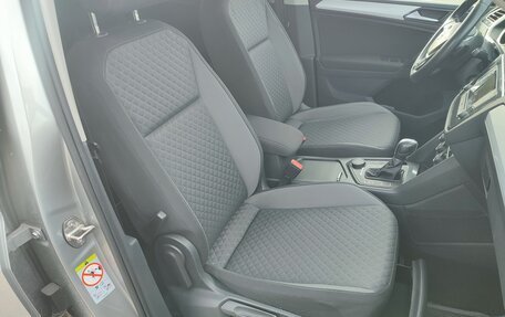 Volkswagen Tiguan II, 2017 год, 2 450 000 рублей, 10 фотография