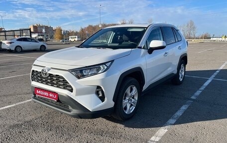 Toyota RAV4, 2025 год, 3 300 000 рублей, 1 фотография