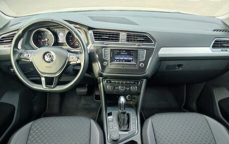 Volkswagen Tiguan II, 2017 год, 2 450 000 рублей, 17 фотография