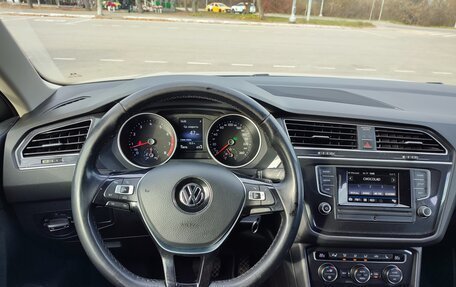 Volkswagen Tiguan II, 2017 год, 2 450 000 рублей, 19 фотография