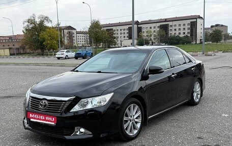 Toyota Camry, 2013 год, 1 520 000 рублей, 2 фотография