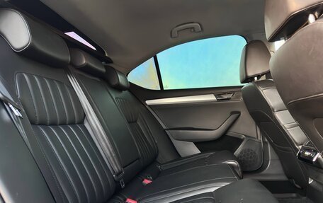 Skoda Superb III рестайлинг, 2018 год, 1 797 000 рублей, 4 фотография