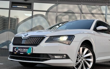 Skoda Superb III рестайлинг, 2018 год, 1 797 000 рублей, 10 фотография