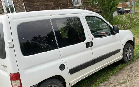 Peugeot Partner II рестайлинг 2, 2011 год, 269 000 рублей, 2 фотография