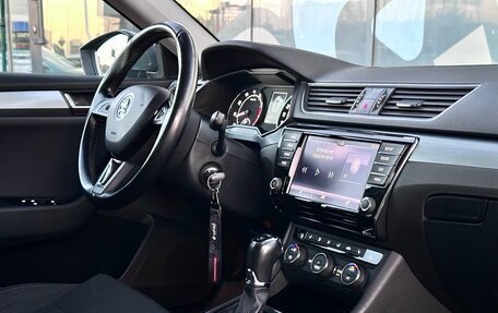 Skoda Superb III рестайлинг, 2016 год, 1 697 000 рублей, 12 фотография