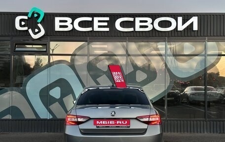 Skoda Superb III рестайлинг, 2016 год, 1 697 000 рублей, 6 фотография