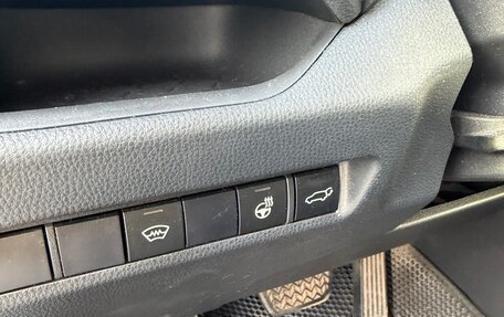 Toyota RAV4, 2021 год, 3 249 000 рублей, 5 фотография