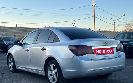 Chevrolet Cruze II, 2014 год, 559 999 рублей, 6 фотография