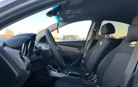 Chevrolet Cruze II, 2014 год, 559 999 рублей, 10 фотография