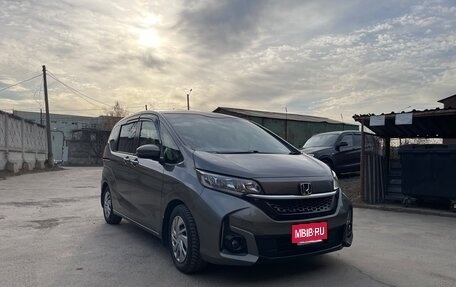 Honda Freed II, 2019 год, 1 690 000 рублей, 2 фотография