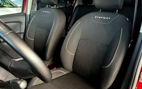 Renault Sandero II рестайлинг, 2019 год, 1 350 000 рублей, 28 фотография