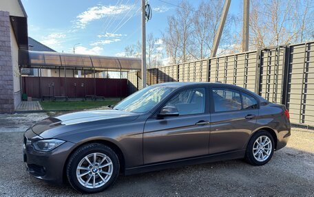 BMW 3 серия, 2014 год, 1 290 000 рублей, 4 фотография