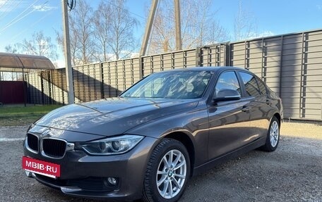 BMW 3 серия, 2014 год, 1 290 000 рублей, 2 фотография
