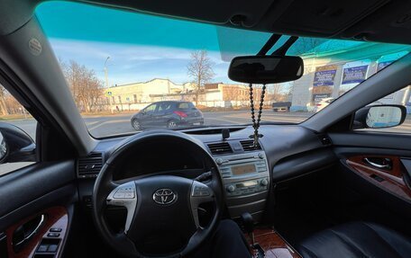 Toyota Camry, 2008 год, 1 050 000 рублей, 17 фотография