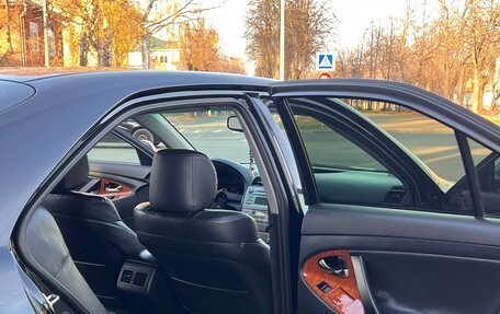 Toyota Camry, 2008 год, 1 050 000 рублей, 16 фотография