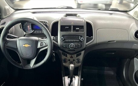 Chevrolet Aveo III, 2012 год, 750 000 рублей, 18 фотография