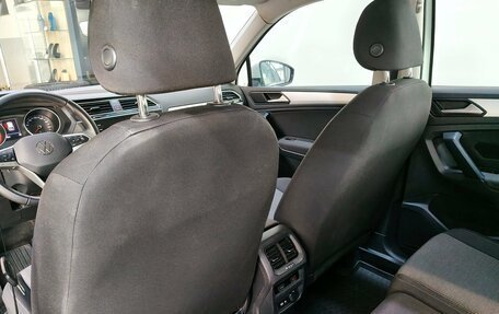 Volkswagen Tiguan II, 2021 год, 2 880 000 рублей, 19 фотография
