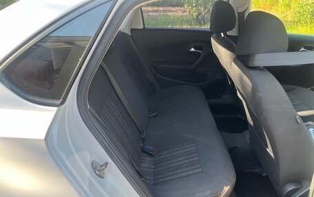 Volkswagen Polo VI (EU Market), 2018 год, 900 000 рублей, 7 фотография
