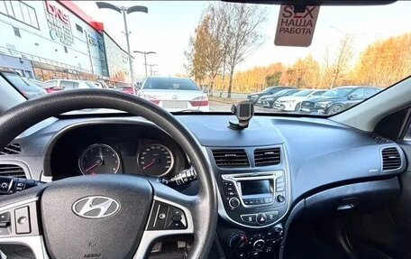 Hyundai Solaris II рестайлинг, 2014 год, 760 000 рублей, 7 фотография