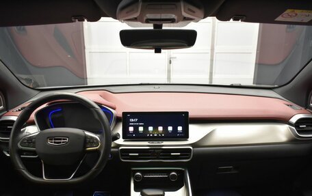 Geely Coolray I, 2023 год, 1 877 000 рублей, 9 фотография