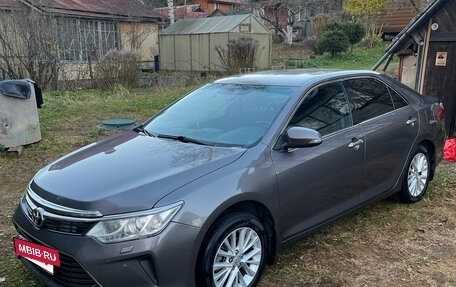 Toyota Camry, 2015 год, 1 830 000 рублей, 5 фотография