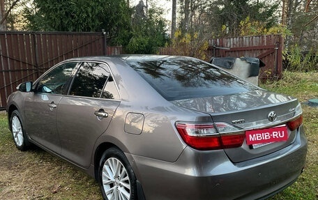 Toyota Camry, 2015 год, 1 830 000 рублей, 4 фотография