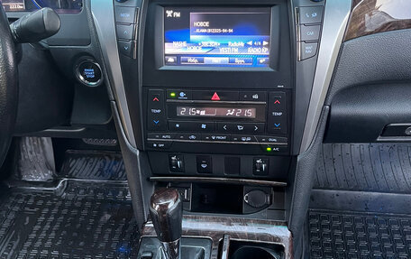 Toyota Camry, 2015 год, 1 830 000 рублей, 10 фотография